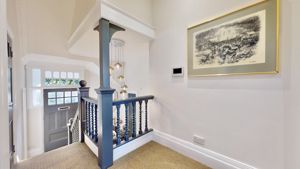 upper landing- click for photo gallery